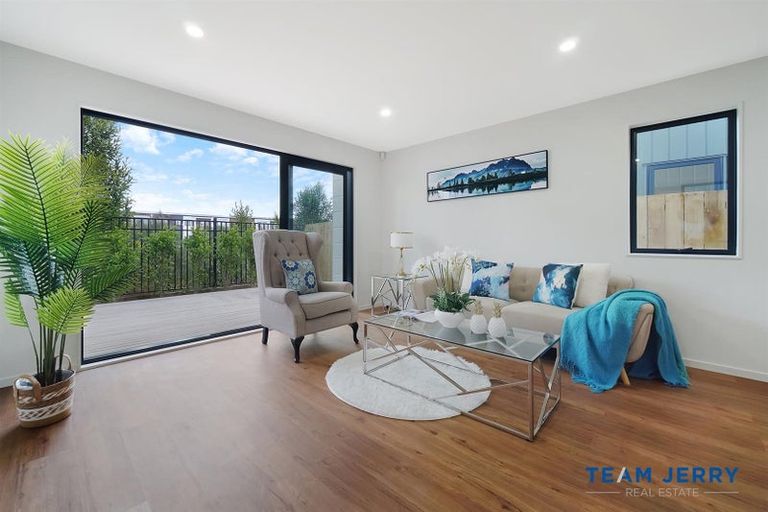 Photo of property in 29 John Gray Street, Papakura, 2110