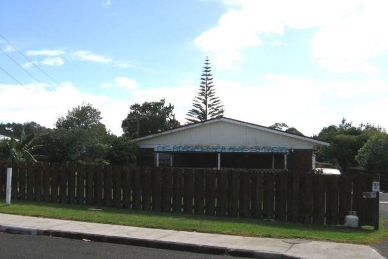 Photo of property in 39b/6 Harrington Road, Henderson, Auckland, 0610