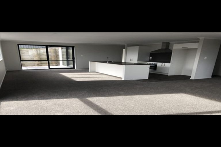 Photo of property in 7 Albatross Lane, Welcome Bay, Tauranga, 3112