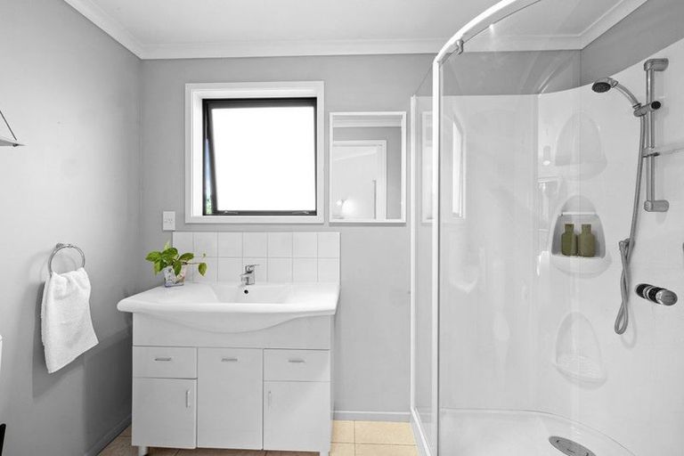 Photo of property in 4 Willow Place, Whalers Gate, New Plymouth, 4310