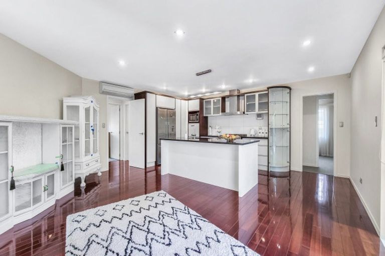 Photo of property in 32 Carroll Place, Owhata, Rotorua, 3010