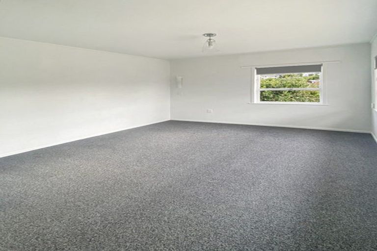 Photo of property in 448 Beach Road, Murrays Bay, Auckland, 0630