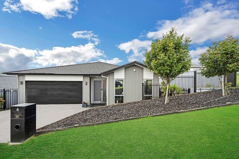 Photo of property in 4 Peter Bourne Drive, Pokeno, 2402