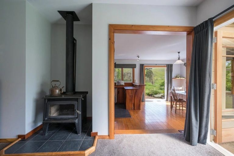 Photo of property in 322 Eighty Eight Valley Road, Eighty Eight Valley, Wakefield, 7095