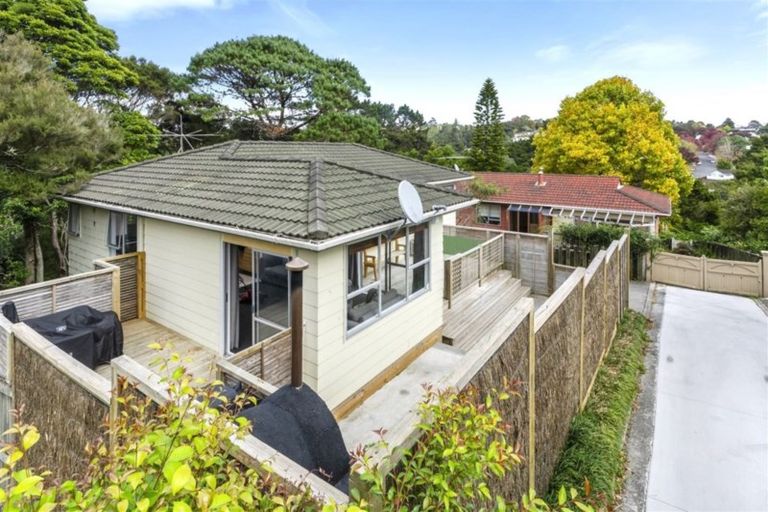 Photo of property in 12a Hobby Avenue, Birkdale, Auckland, 0626