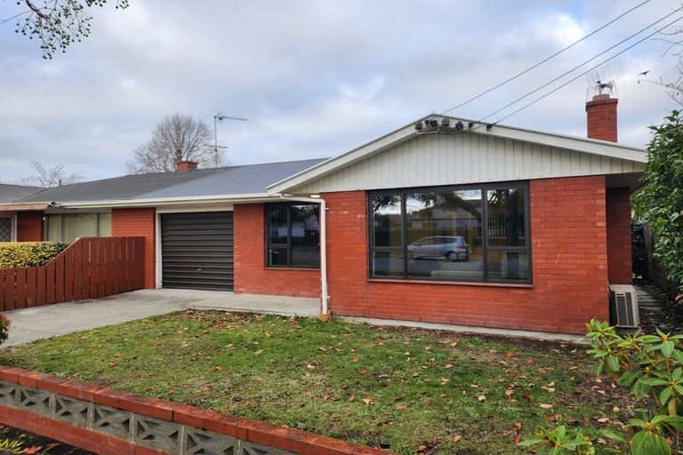Photo of property in 96 Paparoa Street, Papanui, Christchurch, 8053