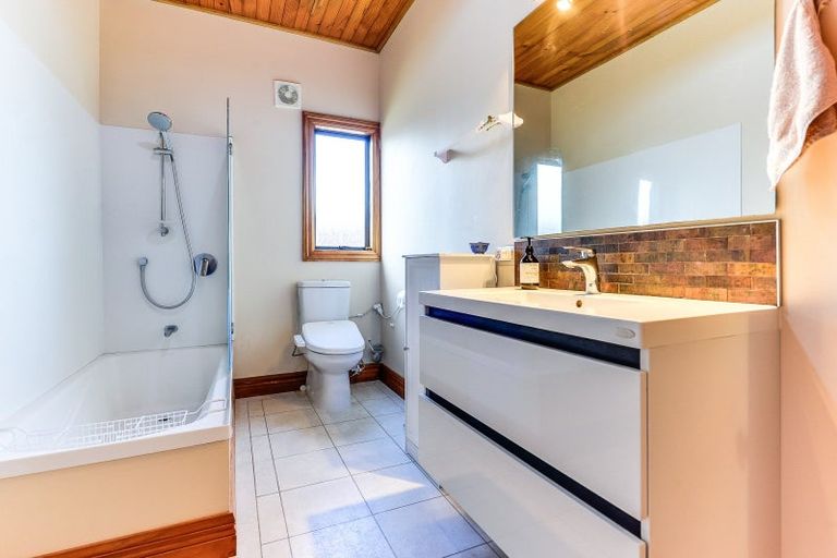 Photo of property in 32 Silva Crescent, Riverlea, Hamilton, 3216