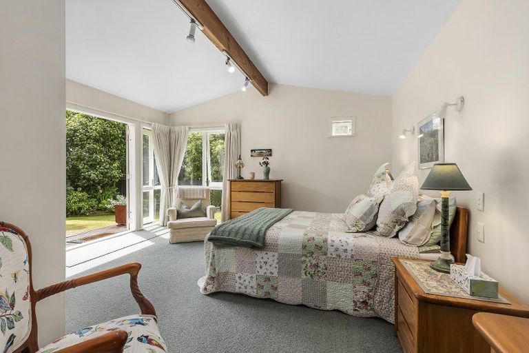 Photo of property in 37 Beauchamp Street, Karori, Wellington, 6012