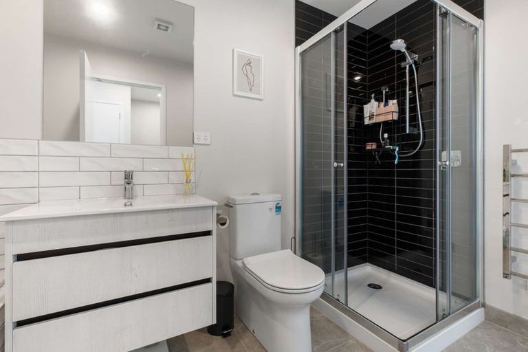 Photo of property in 27 Treloar Crescent, Hobsonville, Auckland, 0616