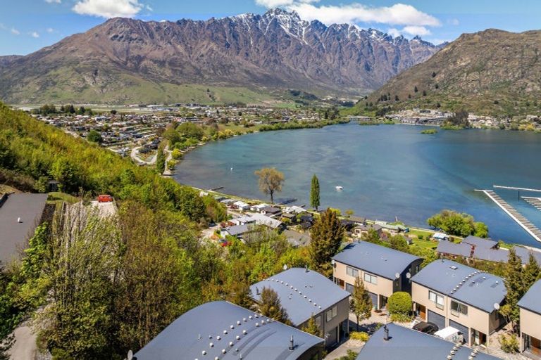 Photo of property in Elkridge Apartments, 12/64 Marina Drive, Frankton, Queenstown, 9300