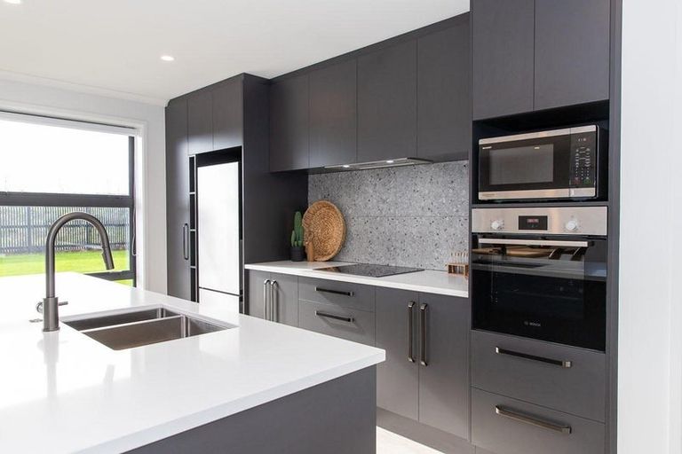 Photo of property in 12 Barrance Avenue, Rototuna North, 3210