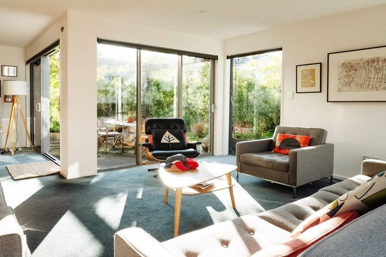 Photo of property in 46e Navigation Drive, Whitby, Porirua, 5024