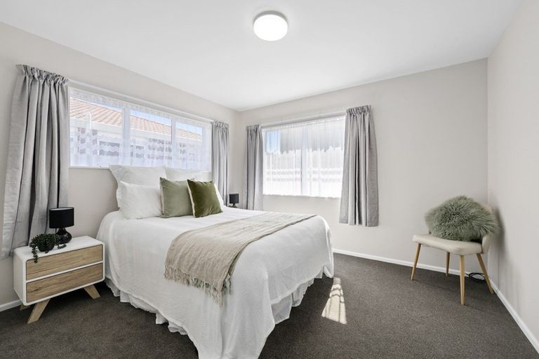 Photo of property in 29f2- Lane Street, Wallaceville, Upper Hutt, 5018