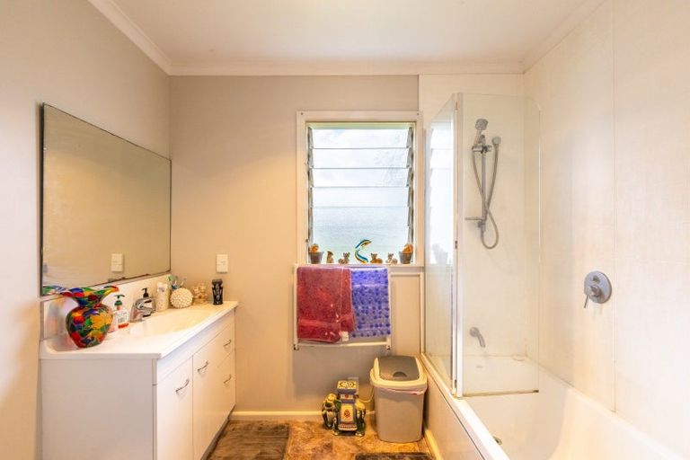 Photo of property in 25 Francis Drake Street, Waipukurau, 4200