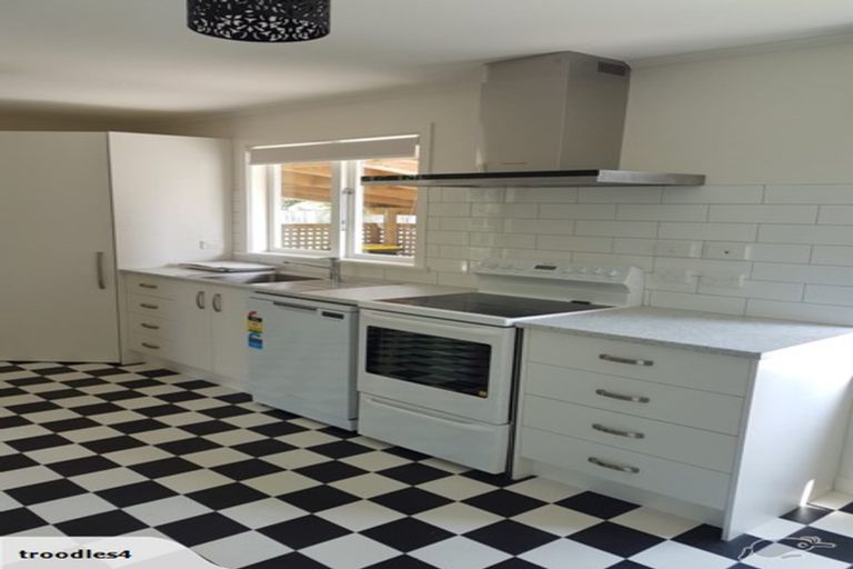 Photo of property in 3 Horton Street, Greytown, 5712