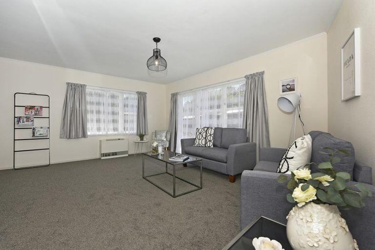 Photo of property in 16 Longfellow Street, Trentham, Upper Hutt, 5018