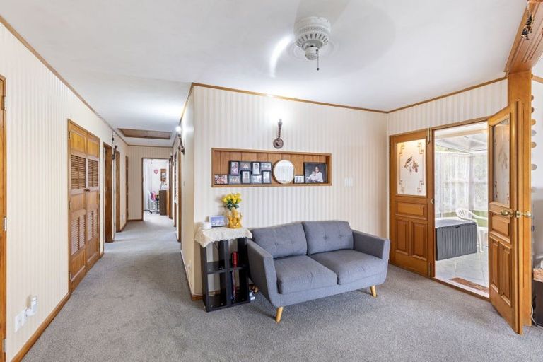 Photo of property in 76 Dundas Road, Sanson, 4817