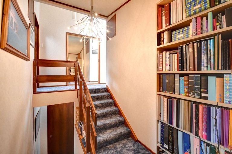 Photo of property in 24 Dalrymple Street, Pine Hill, Dunedin, 9010
