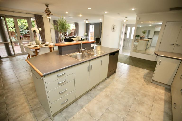 Photo of property in 3 Milbrook Place, Chartwell, Hamilton, 3210