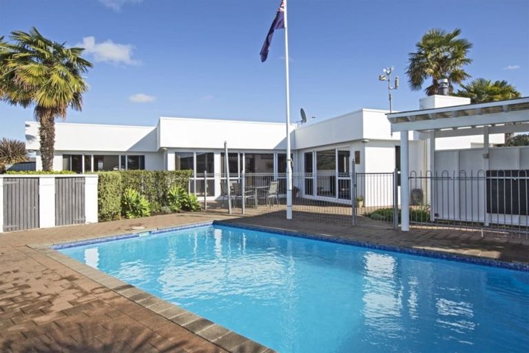 Photo of property in 5 Cadogan Lane, Taradale, Napier, 4112