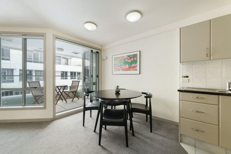 Photo of property in 317/36 Victoria Road, Mount Maunganui, 3116