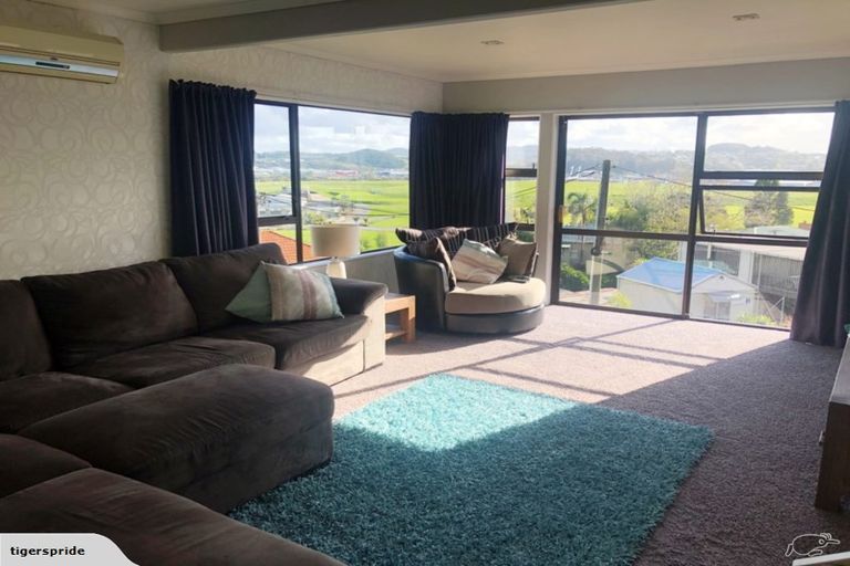 Photo of property in 37 Tanekaha Drive, Parahaki, Whangarei, 0112