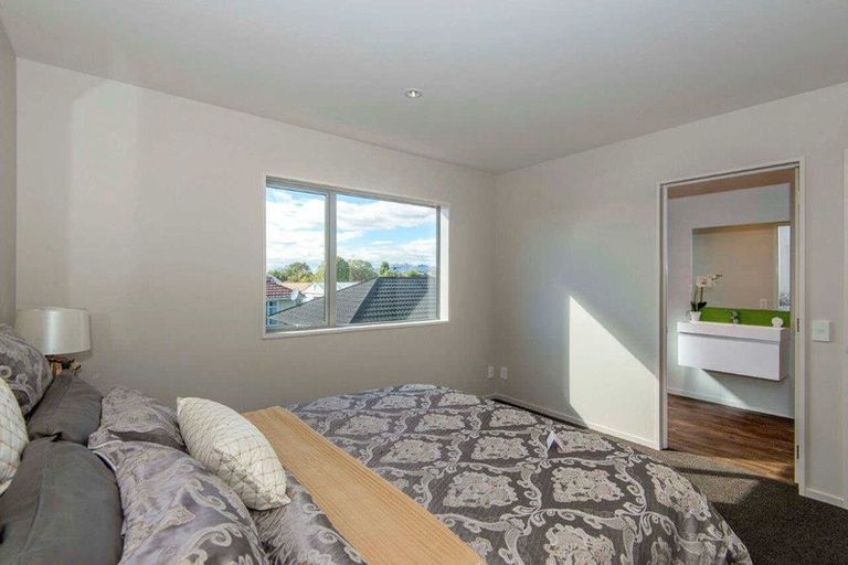 Photo of property in 3/49 Maxwell Street, Riccarton, Christchurch, 8041