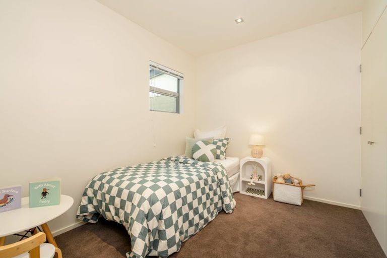 Photo of property in 6 Yelverton Place, Huntsbury, Christchurch, 8022