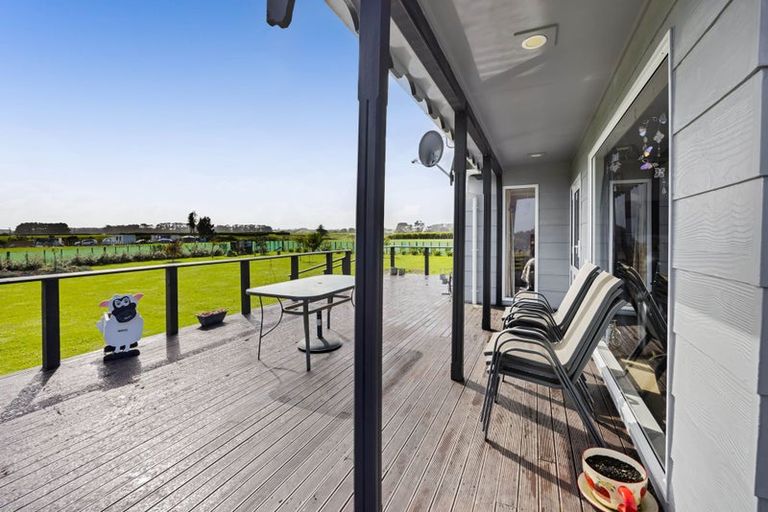 Photo of property in 239 Whakamara Road, Manutahi, Hawera, 4672
