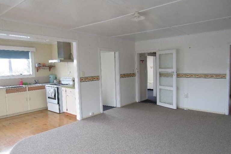 Photo of property in 38 Puriri Street, Hilltop, Taupo, 3330