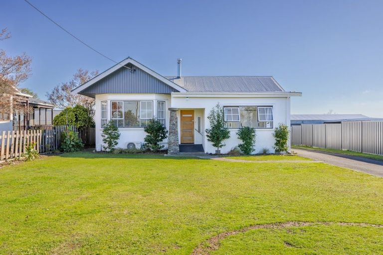 Photo of property in 214 Porangahau Road, Waipukurau, 4200
