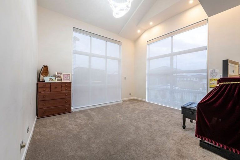 Photo of property in 2 Hermes Road, Flat Bush, Auckland, 2019