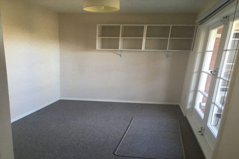 Photo of property in 25 Beckford Road, Saint Martins, Christchurch, 8022