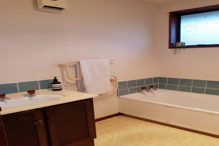 Photo of property in 83 Newnham Street, Rangiora, 7400