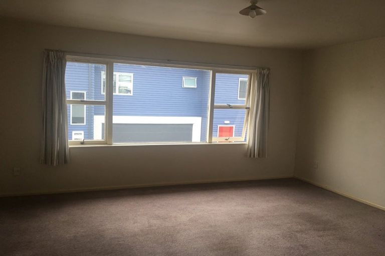 Photo of property in 196 Lincoln Road, Addington, Christchurch, 8024