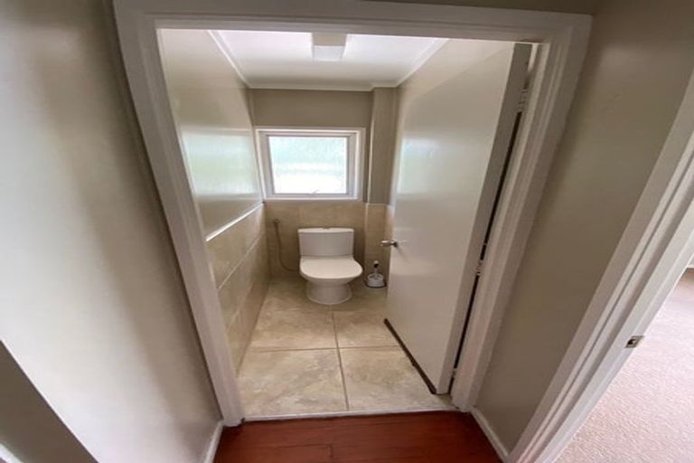 Photo of property in 199 Hobsonville Road, Hobsonville, Auckland, 0618