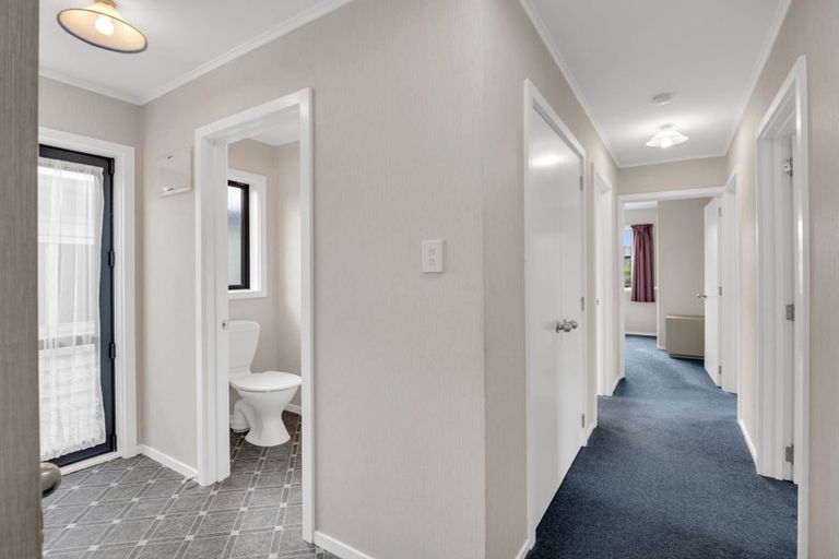 Photo of property in 32 Grove Avenue, Weston, Oamaru, 9401