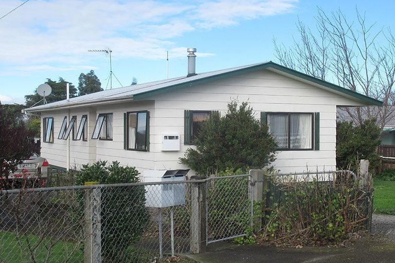 Photo of property in 31 Bethune Street, Featherston, 5710