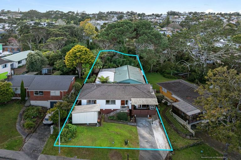 Photo of property in 46 Easton Park Parade, Glenfield, Auckland, 0629