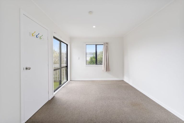 Photo of property in 3/34 Miro Street, New Lynn, Auckland, 0600
