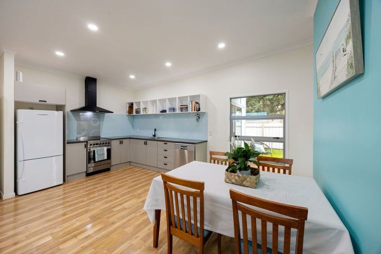 Photo of property in 27a Kenney Crescent, Fairfield, Hamilton, 3214