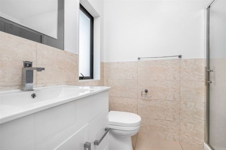 Photo of property in 53 Tarapiroe Avenue, Takanini, 2112