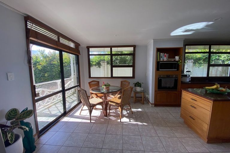 Photo of property in 58 Ardern Avenue, Stanmore Bay, Whangaparaoa, 0932