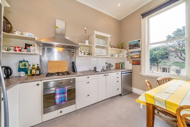 Photo of property in 219u3 The Terrace, Wellington Central, Wellington, 6011