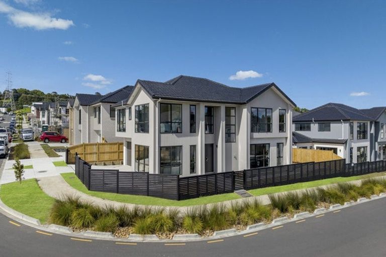 Photo of property in 4 Knockanara Drive, Flat Bush, Auckland, 2019