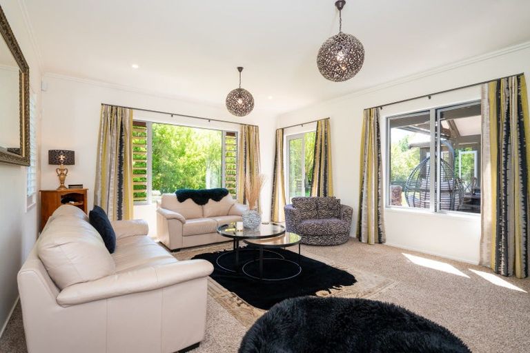 Photo of property in 38 Tauroa Valley Road, Havelock North, 4130