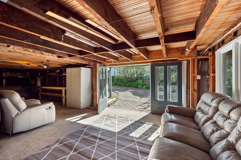 Photo of property in 159a Oceanview Road, Mount Maunganui, 3116