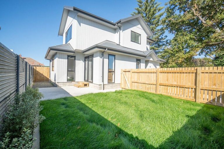 Photo of property in 962c Tremaine Avenue, Roslyn, Palmerston North, 4414