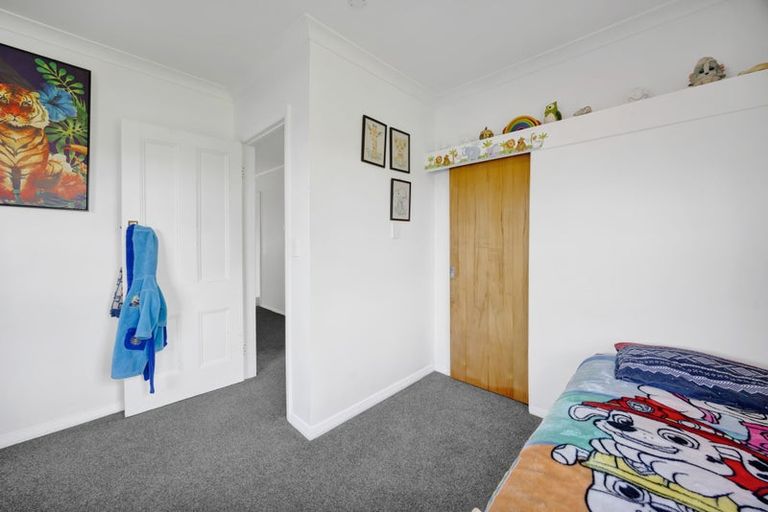 Photo of property in 9 Standish Street, Midhirst, Stratford, 4394