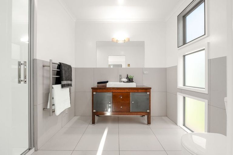 Photo of property in 106 Saint James Drive, Huntington, Hamilton, 3210